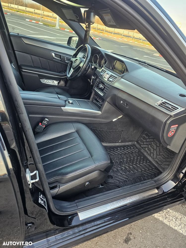Mercedes-Benz E 300 BlueTEC HYBRID 7G-TRONIC - 11