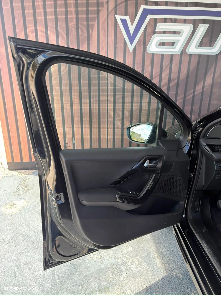 Peugeot 208 1.2 VTi Active - 18