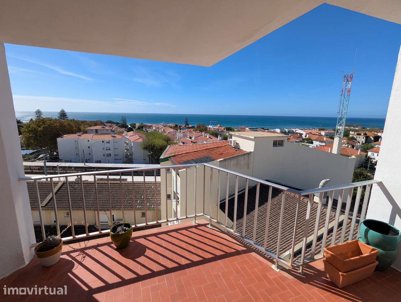 Apartamento T3 com vista mar no centro da Parede