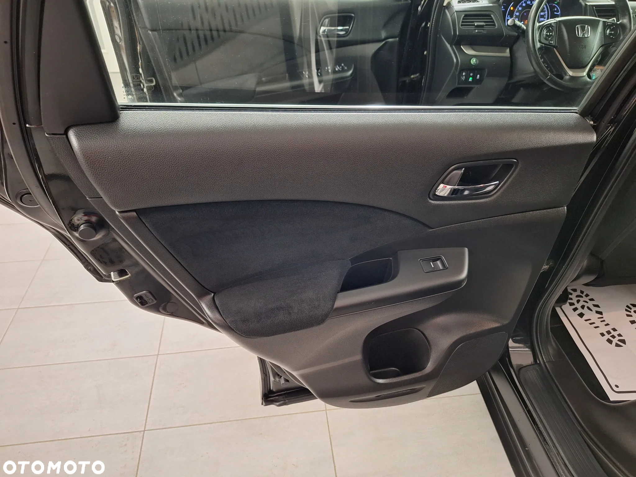 Honda CR-V 2.0 Elegance Plus (2WD) - 23