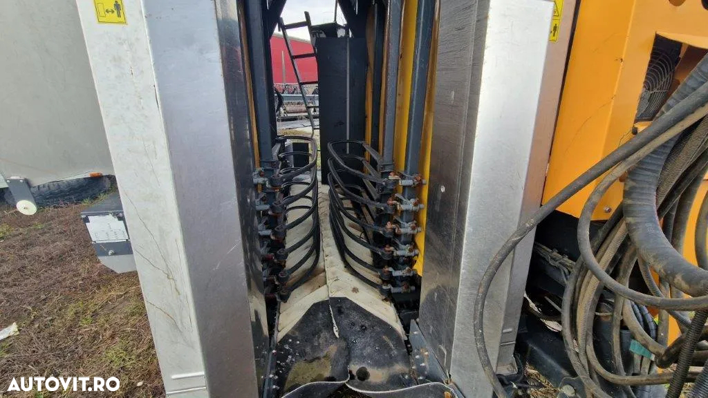 Alta PELLENC 80SP2 COMBINA TRACTATA DE RECOLTAT STRUGURI - 9