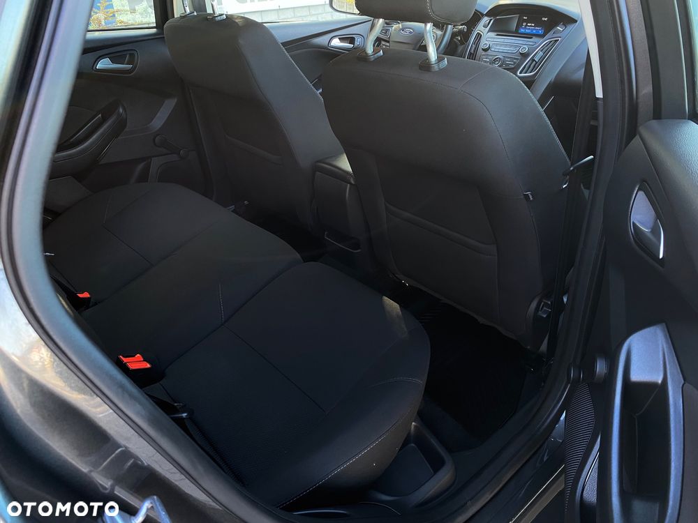 Ford Focus 1.6 Gold X - 29