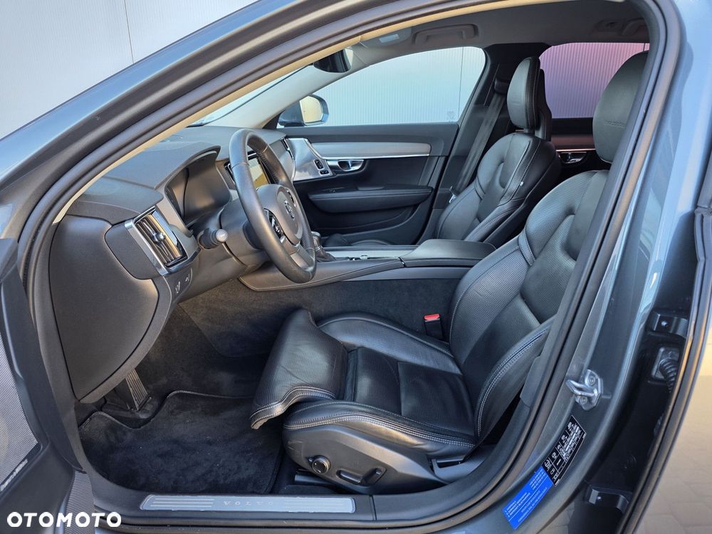 Volvo V90 - 12