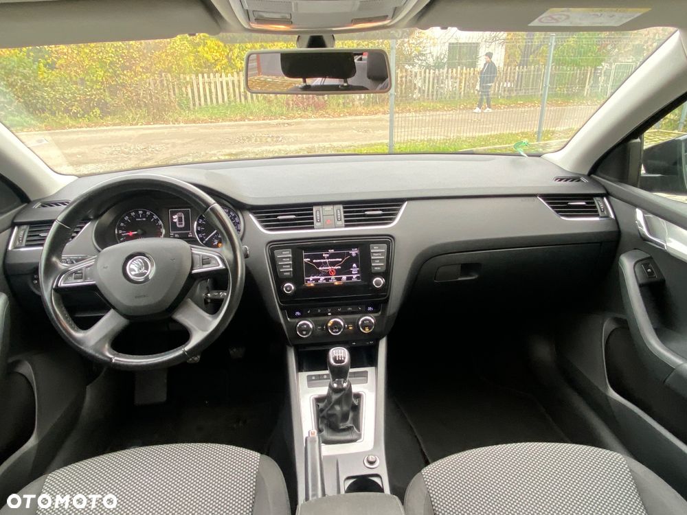 Skoda Octavia 2.0 TDI Ambition EU6 - 23