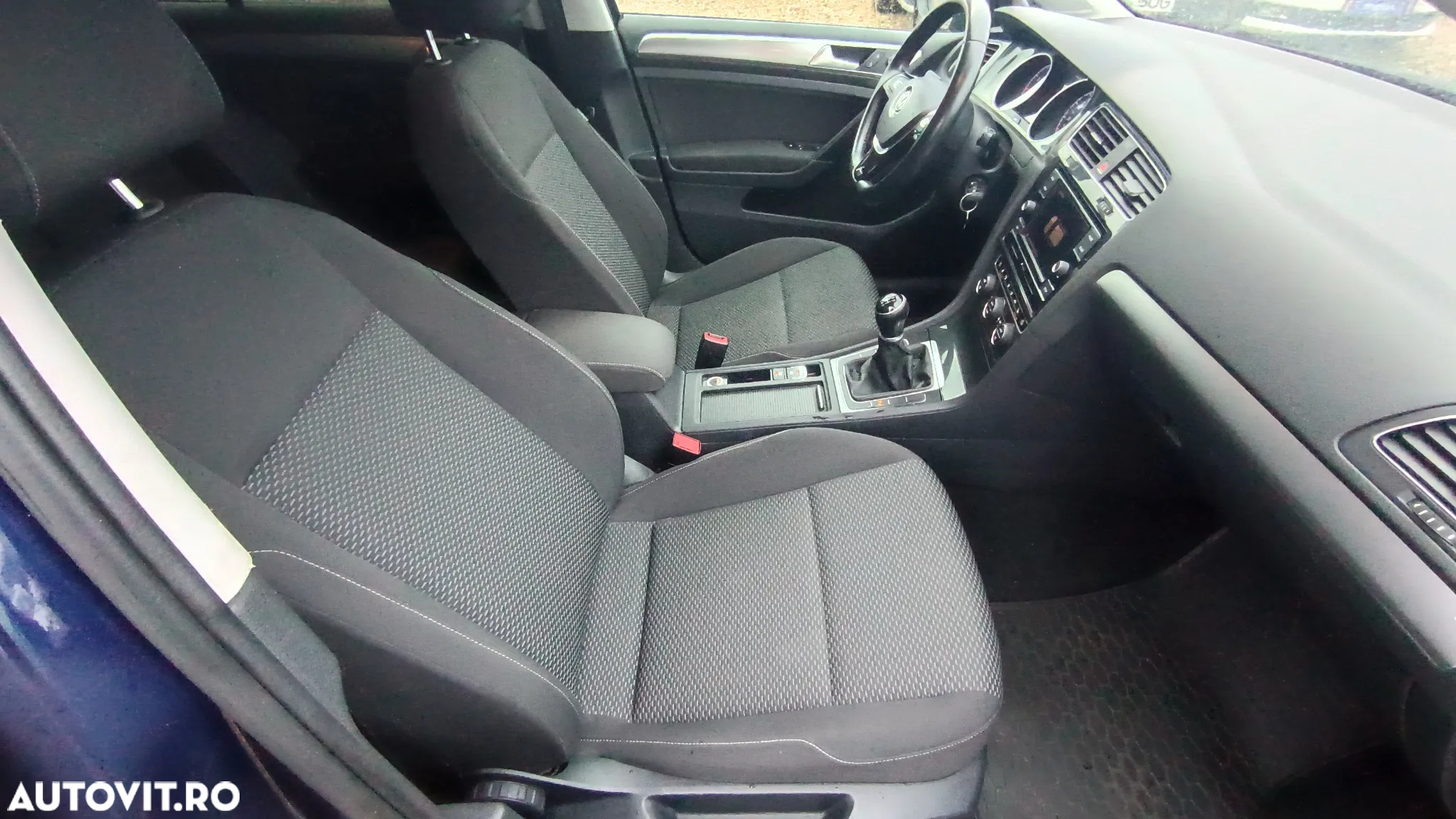 Volkswagen Golf 1.0 TSI Trendline - 14