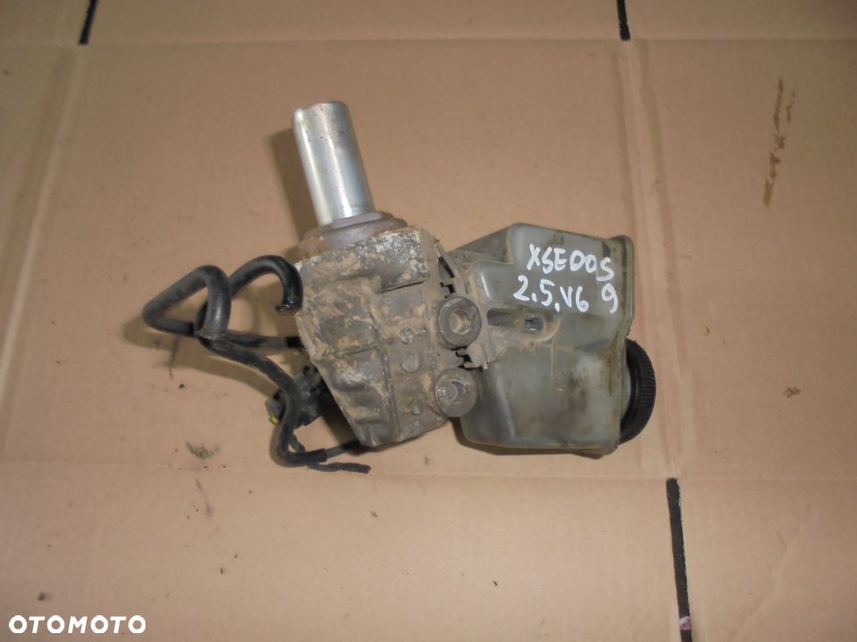 POMPA HAMULCOWA MAZDA XEDOS 9 2.5 - 1