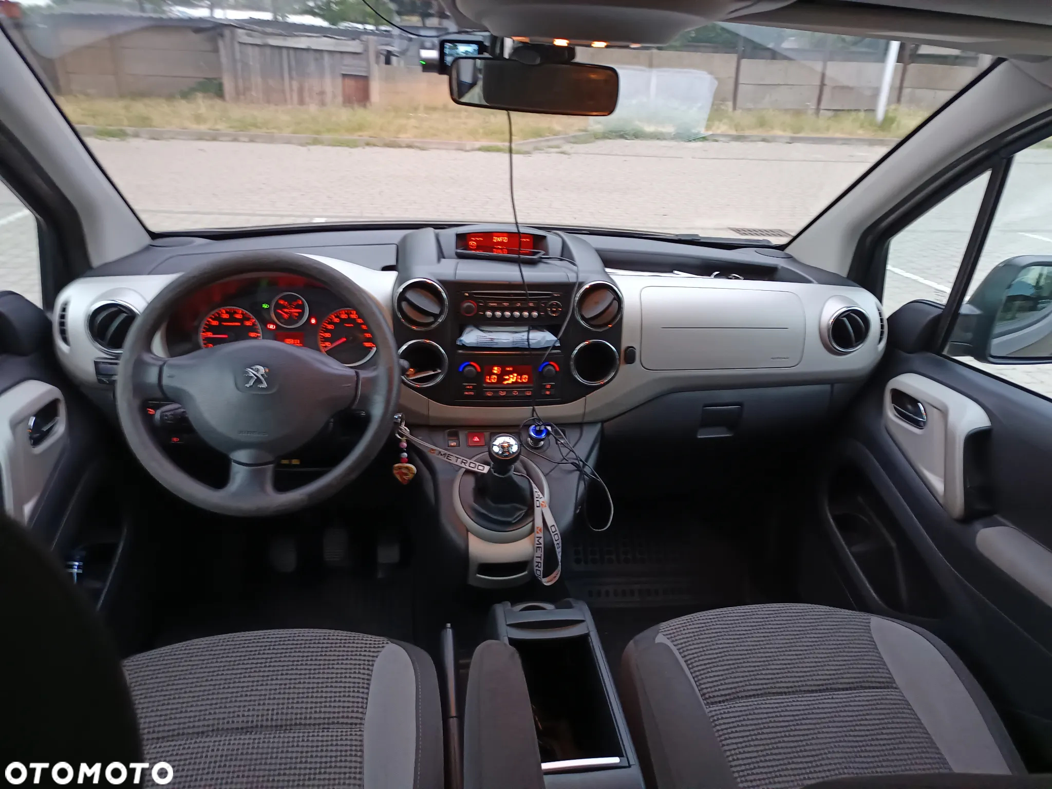Peugeot Partner - 14