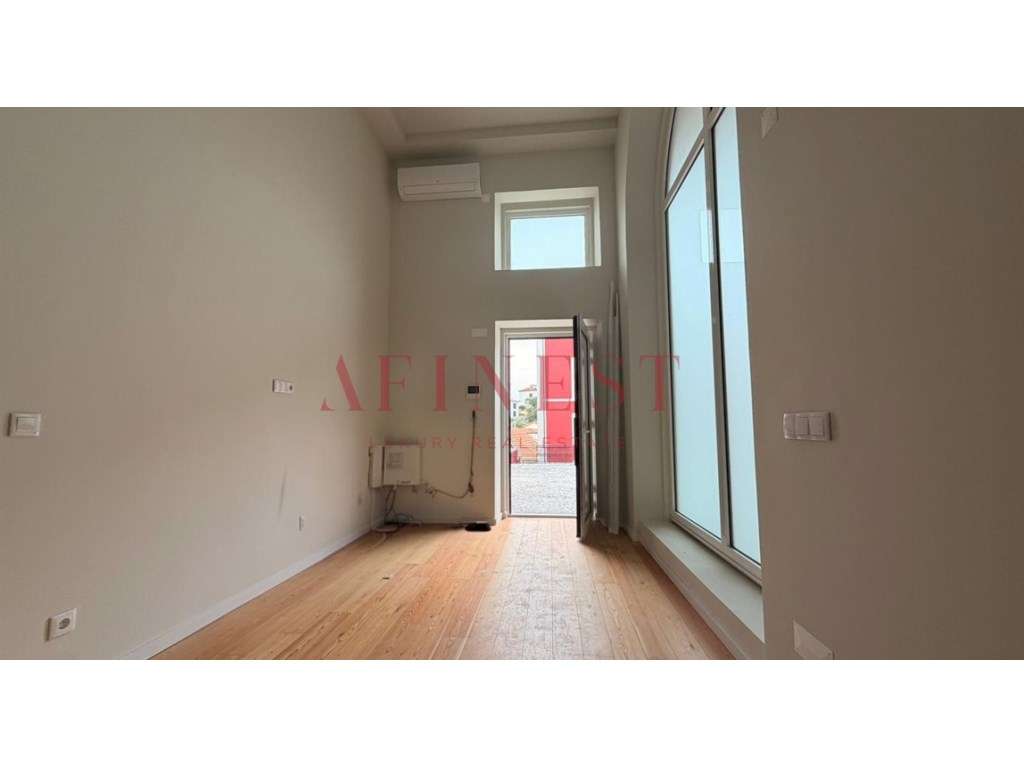 Apartamento T1 loft em condominio fechado no Estoril - Grande imagem: 3/16