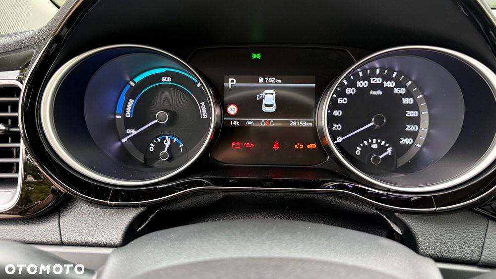Kia XCeed - 23