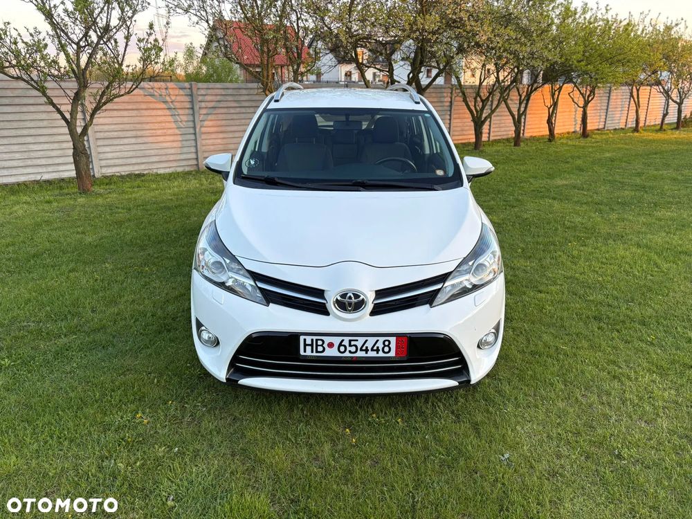 Toyota Verso 2.0 D-4D Premium 7os - 8