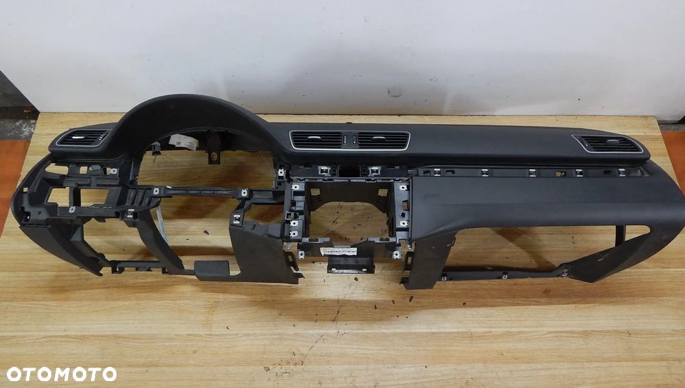 Deska rozdzielcza kokpit konsola pas bezp airbag VW Passat B7 10-15  Łuków części - 3