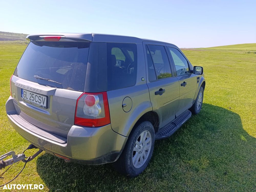 Land Rover Freelander 2.2 TD4 E - 11