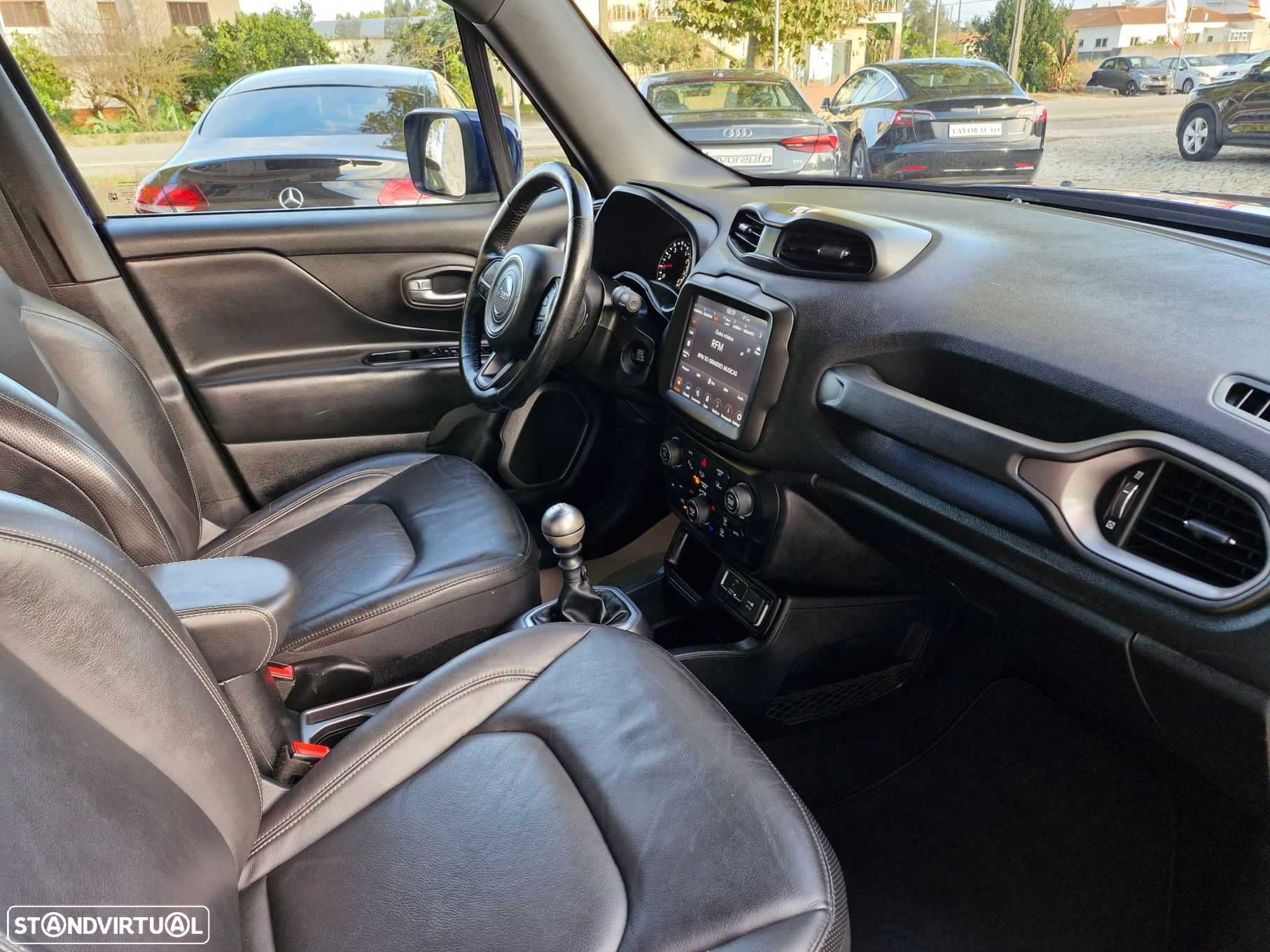 Jeep Renegade 1.0 T Limited - 15