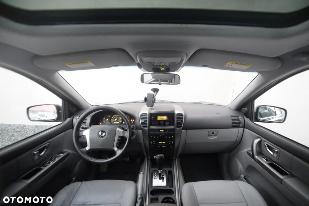 Kia Sorento 3.5 V6 - 6