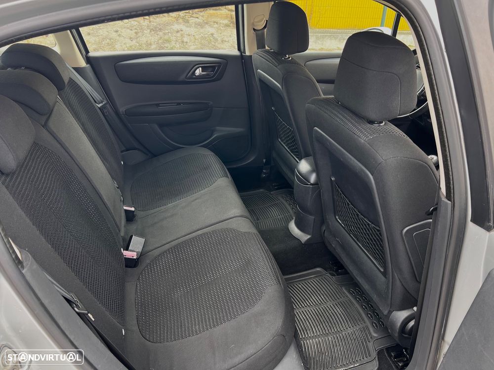 Citroën C4 - 10