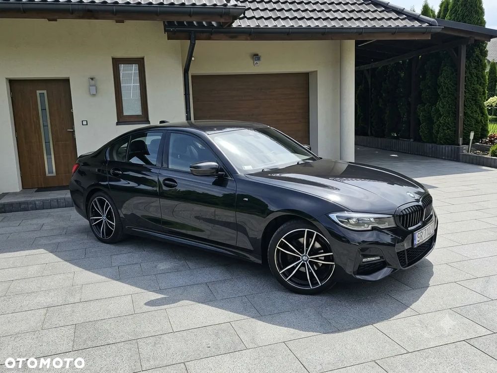 BMW Seria 3 320d xDrive MHEV M Sport sport - 3