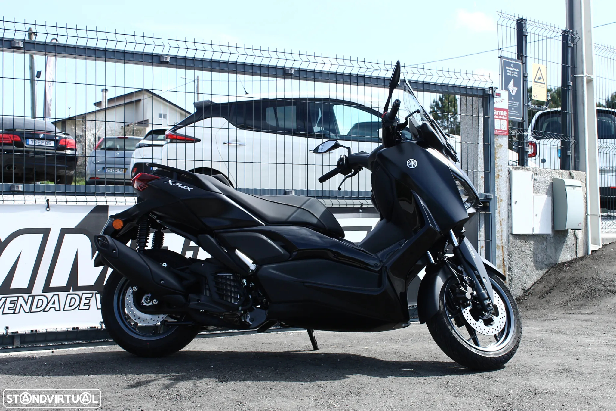Yamaha X-Max Tech Max - 3