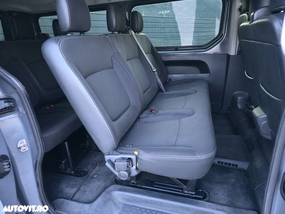 Renault Trafic - 16