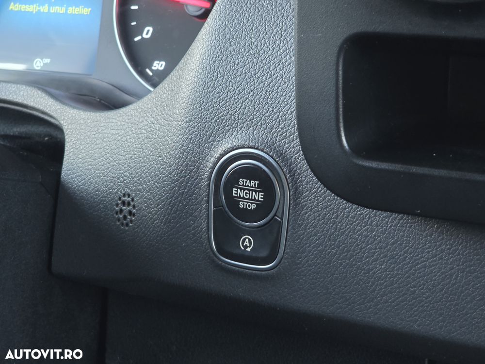 Mercedes-Benz Sprinter - 11