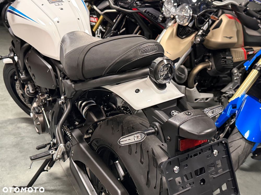 Yamaha XSR - 32