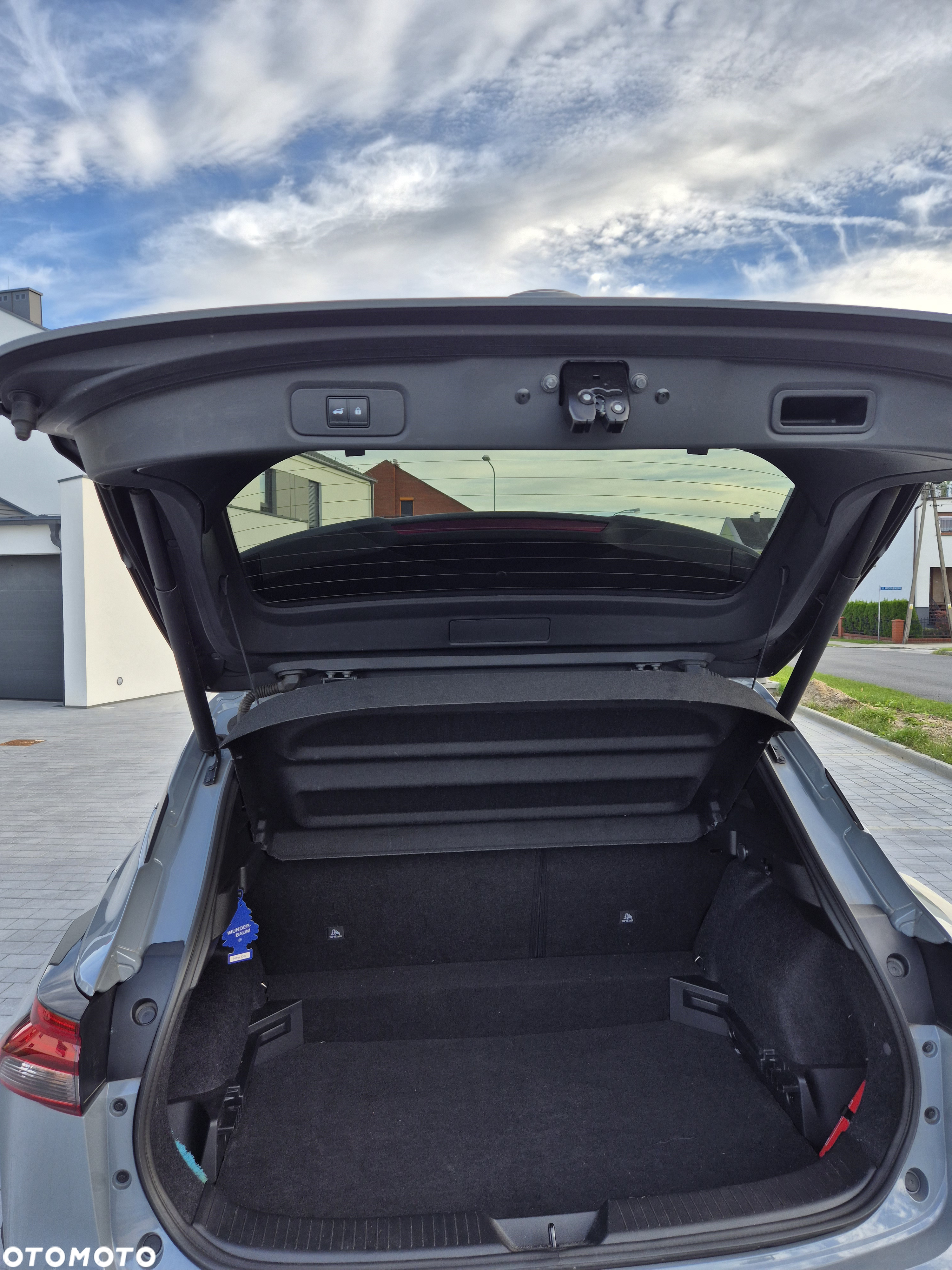 Nissan Qashqai 1.3 DIG-T N-Connecta - 6