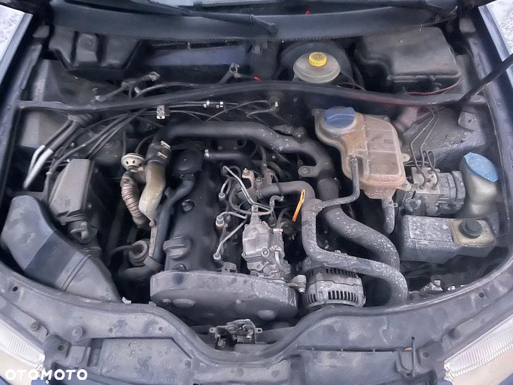 VW PASSAT B5 na części!!! Kolor : LN5Y - 2