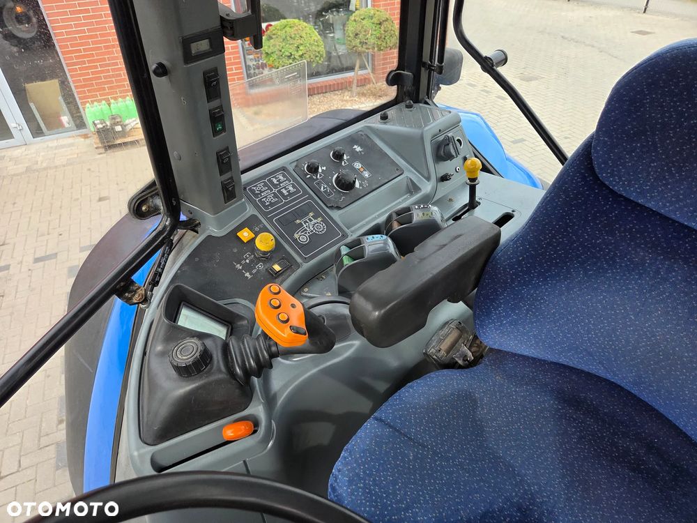 New Holland TM 175 - 9