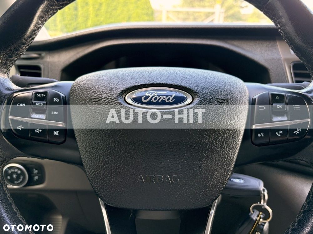 Ford Transit - 28