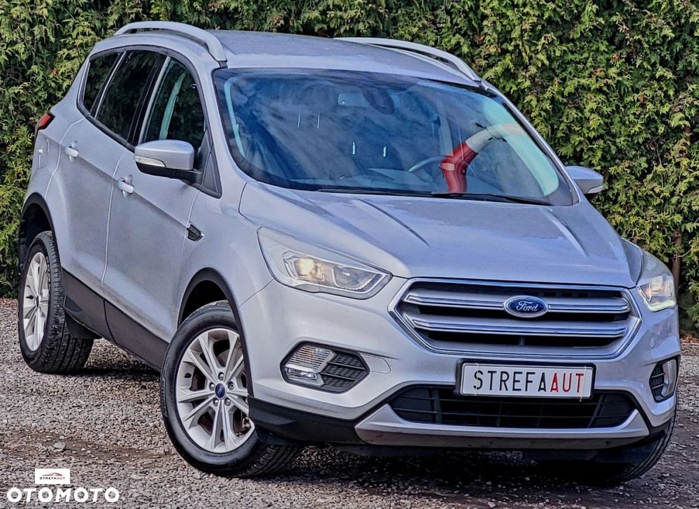 Ford Kuga - 10