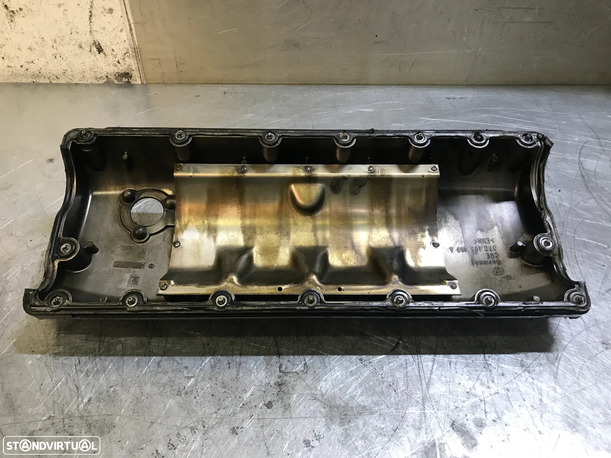 TAMPA DAS VALVULAS VOLKSWAGEN TOUAREG / TRANSPORTER 2.5TDI 070103469A - 3