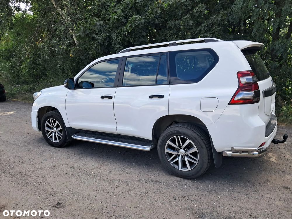Toyota Land Cruiser LC 2.8 D-4D Premium - 14
