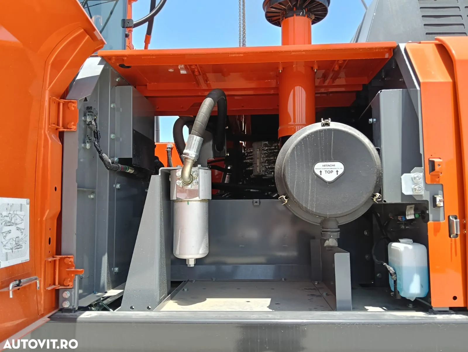 Hitachi Zaxis 350 - 7G, An 2025, Made in Japan - 9