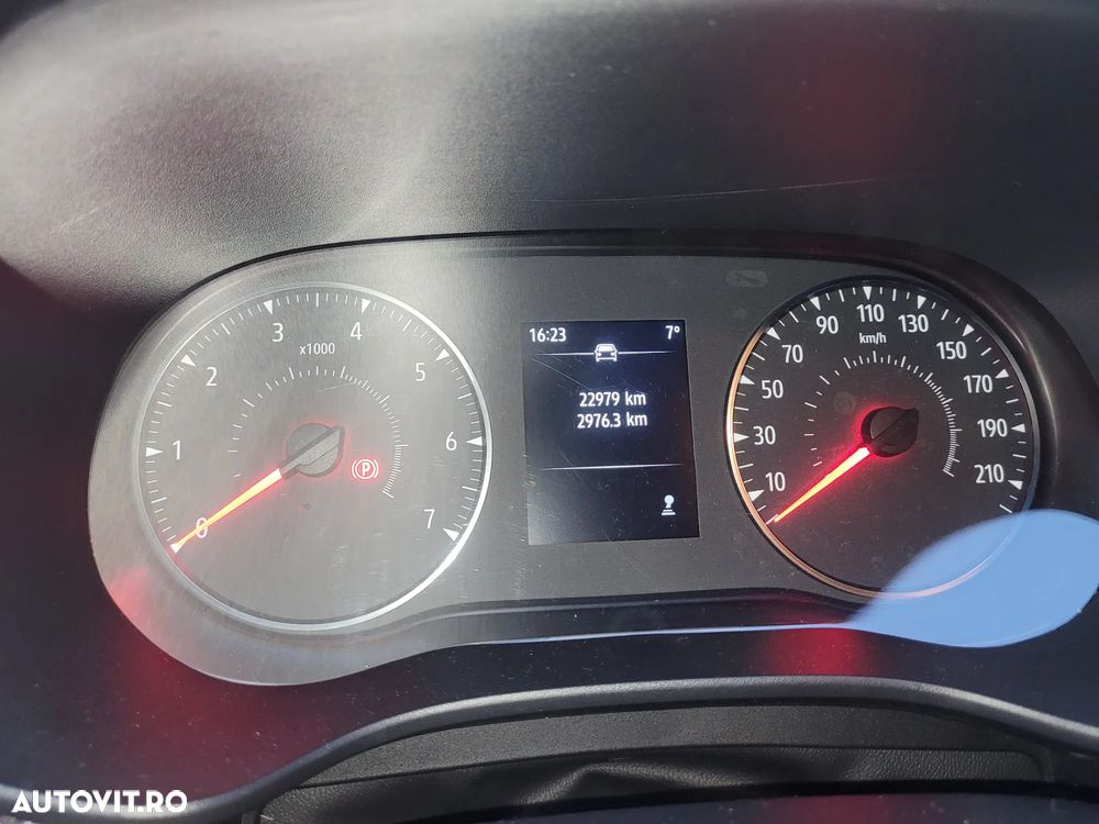 Dacia Sandero Stepway TCe 90 MT6 Comfort - 15