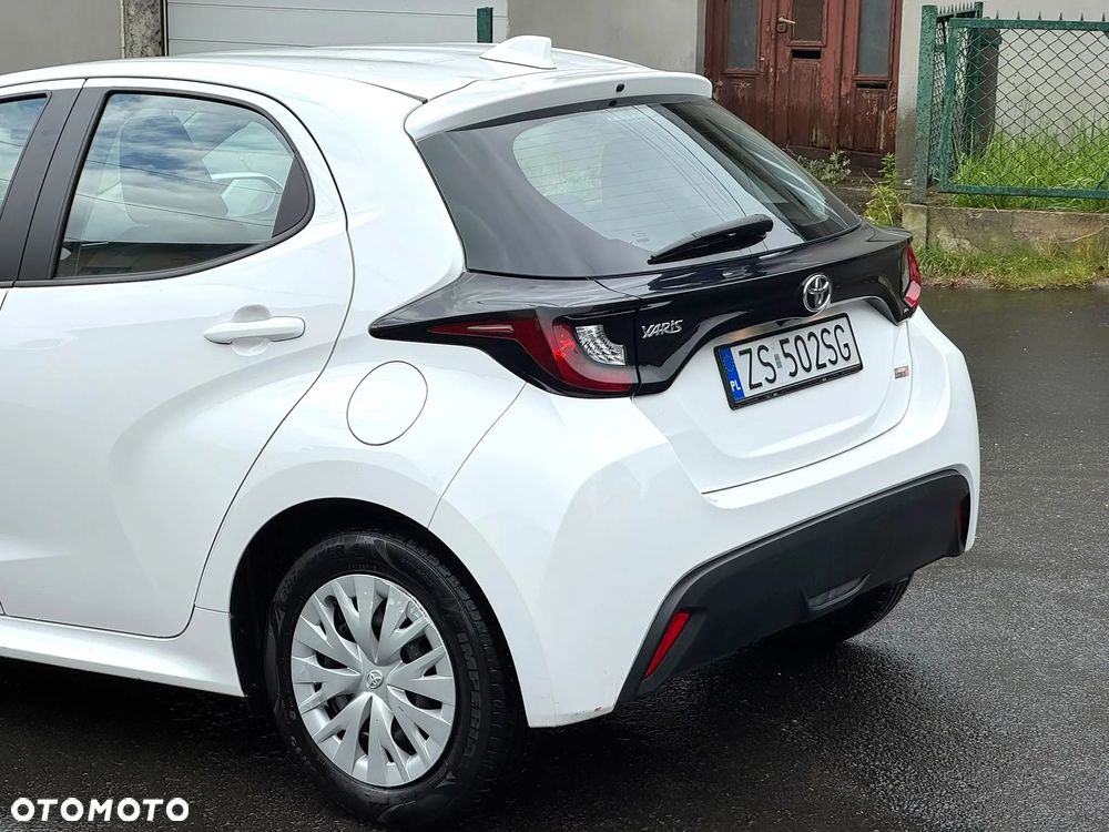 Toyota Yaris 1.0 Active - 24