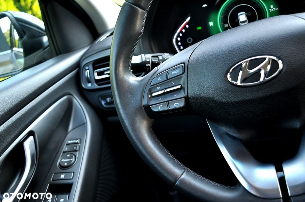 Hyundai i30 1.5 T-GDI 48V Executive - 13