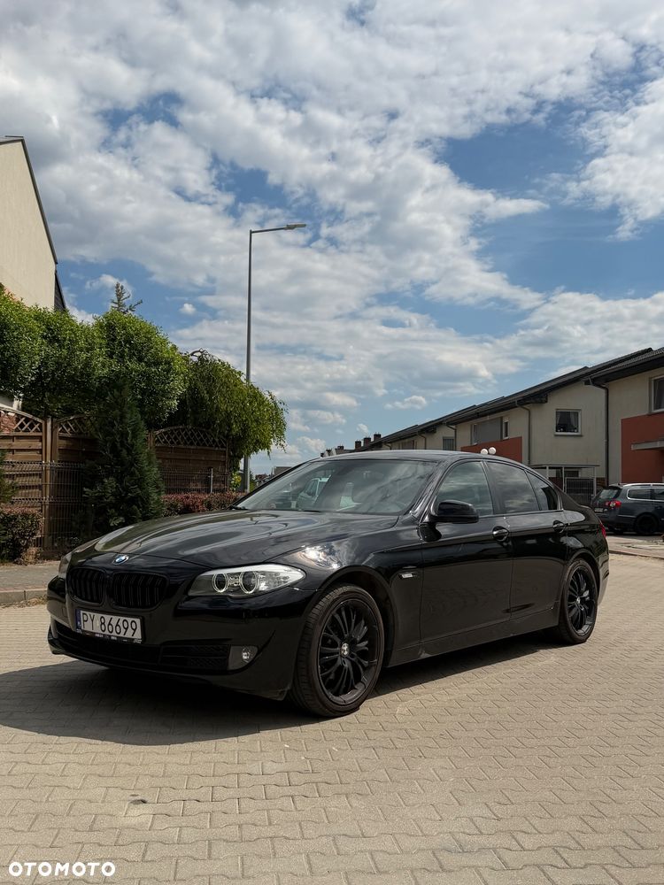 BMW Seria 5 ver-520d - 17