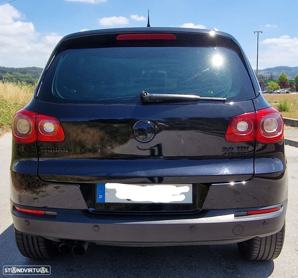 VW Tiguan 2.0 TDi Sport 4Motion - 20
