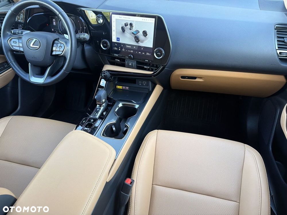Lexus NX 350h Prestige 2WD - 17