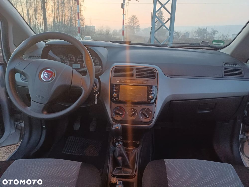 Fiat Punto - 12