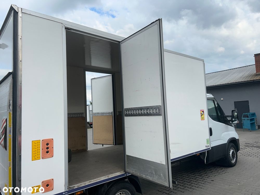 Iveco Daily - 12