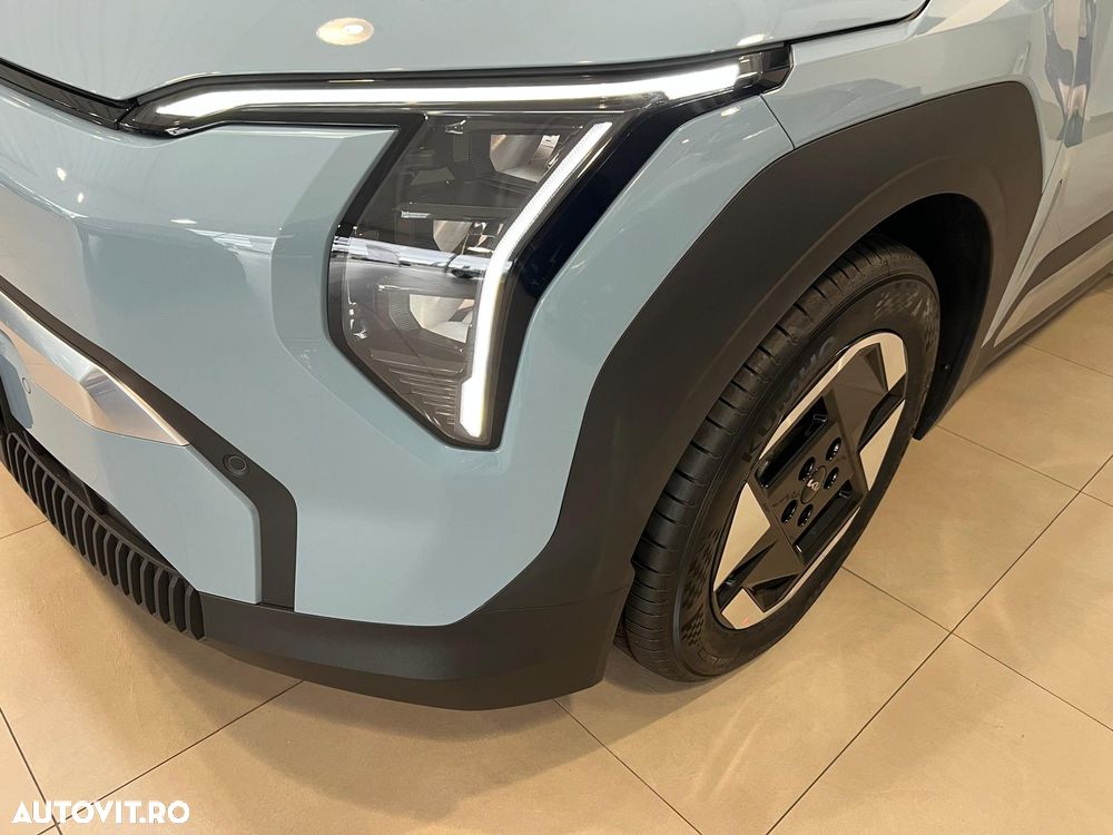 Kia EV3 58.3 kWh 4x2 AT Earth 1 - 4