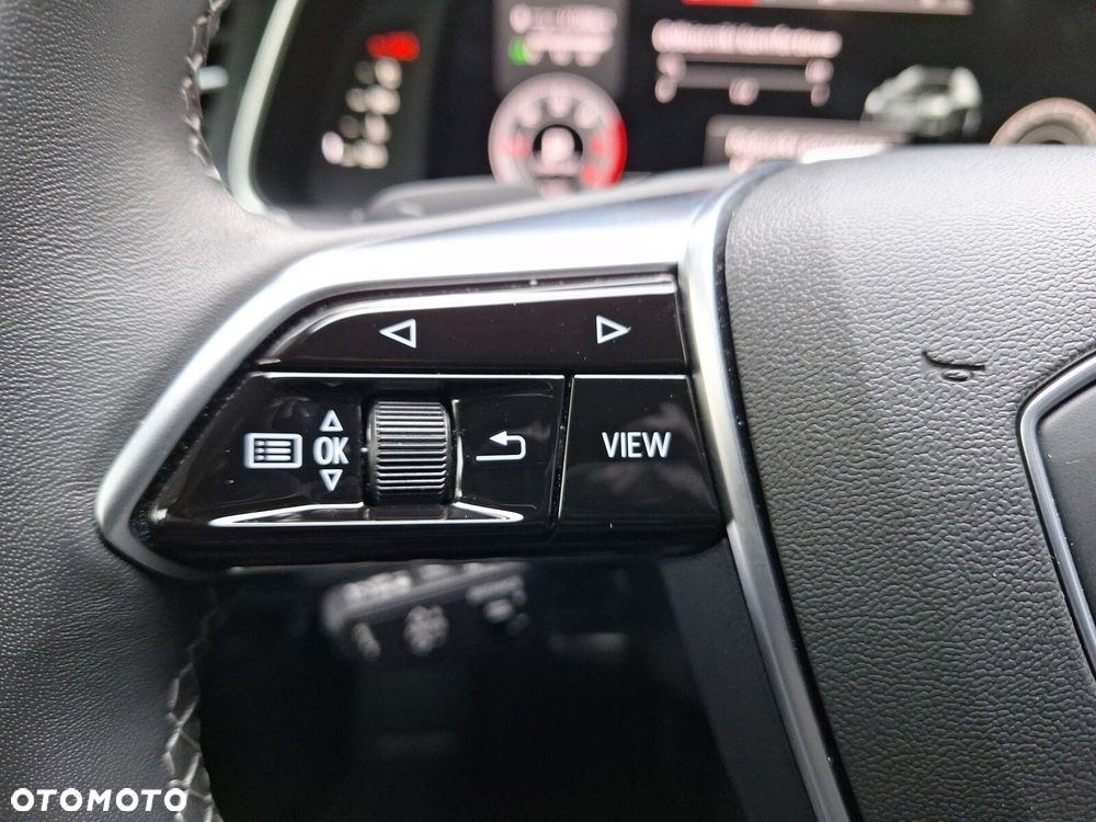 Audi A6 Avant - 18
