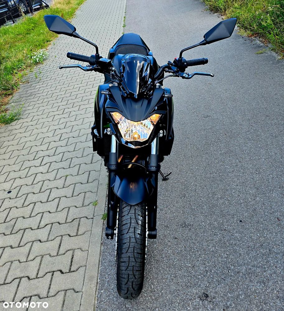 Kawasaki Z 650 - 8