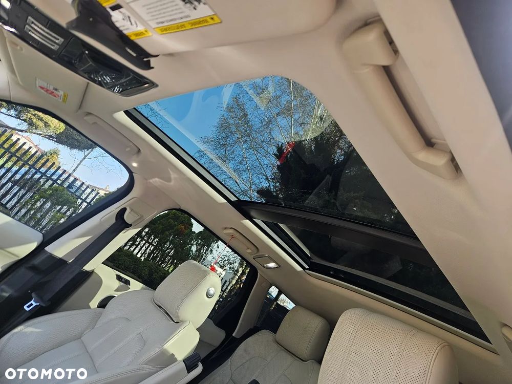 Land Rover Range Rover D300 HSE - 9