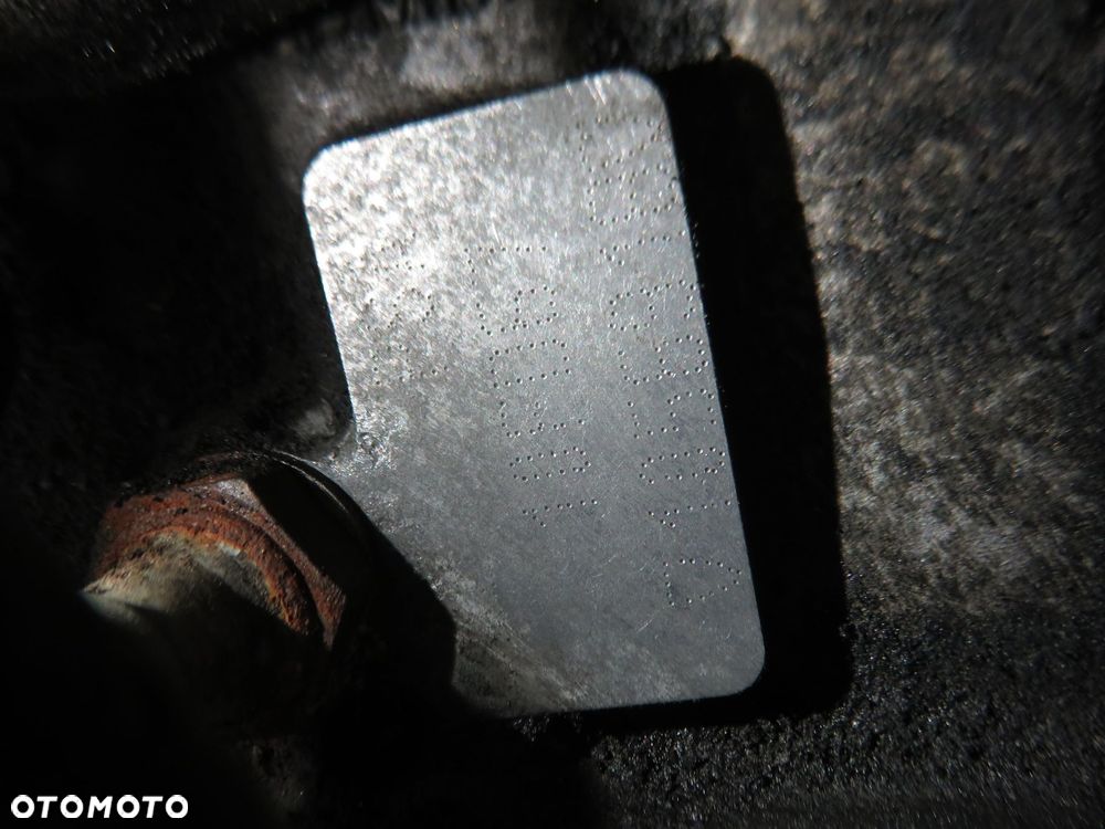 SILNIK CITROEN C3 I 1.4 HDi 8HZ 5WS40008 9651590880 SIEMENS - 7