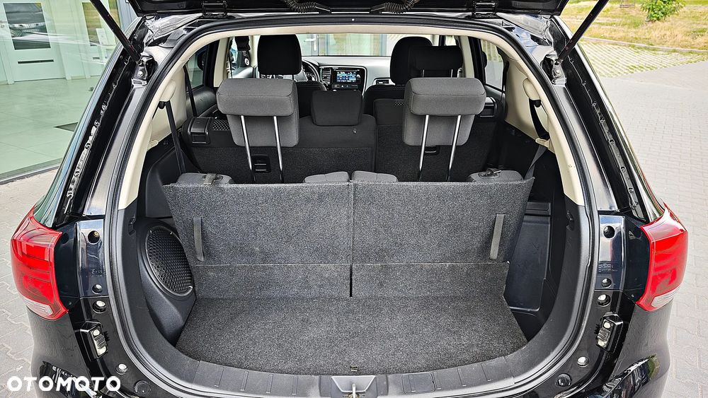 Mitsubishi Outlander - 37