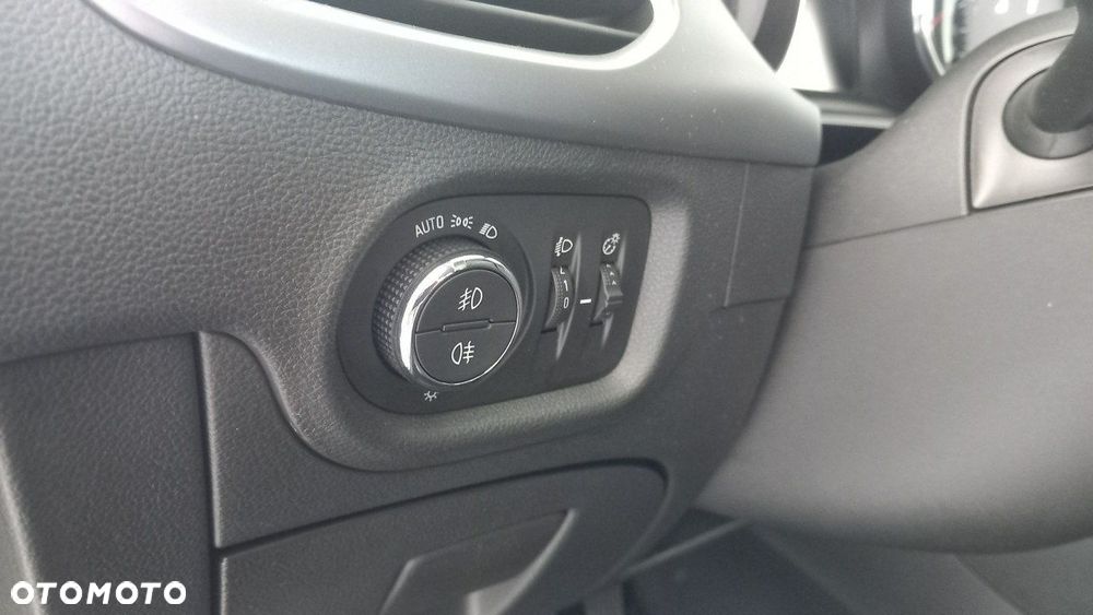 Opel Astra 1.4 T Enjoy - 14