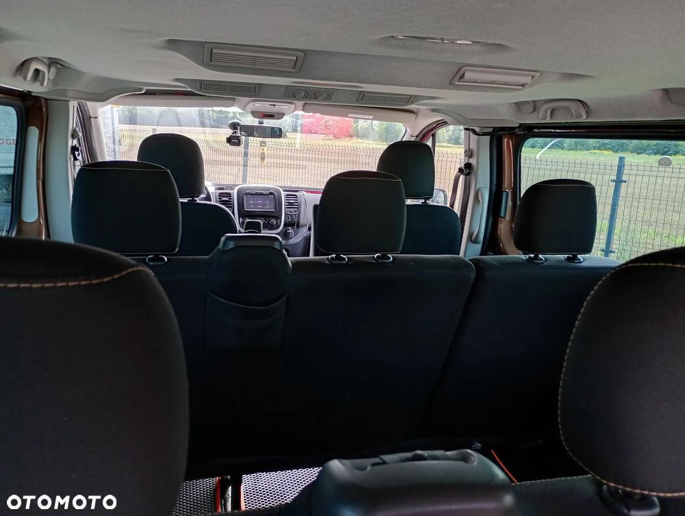 Renault Trafic 1.6 dCi - 10