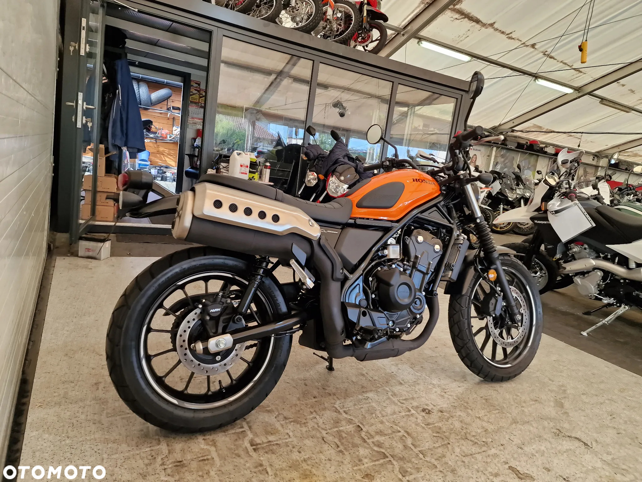 Honda CL - 16