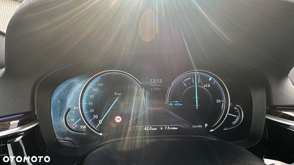 BMW Seria 5 530i xDrive Sport Line sport - 29